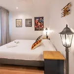 Apartment Hollywood 9 People - Khbnb Center