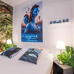 Hollywood 9 People - Khbnb Center Apartment Strasbourg