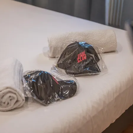 Hollywood 9 People - Khbnb Center Apartmán Štrasburk