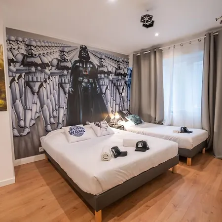 Апартаменты Hollywood 9 People - Khbnb Center Страсбург