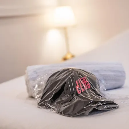 Апартаменты Hollywood 9 People - Khbnb Center *
