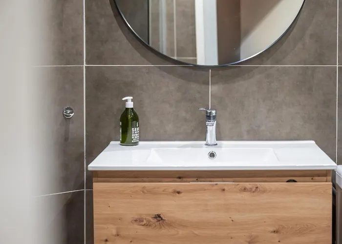 Apartmán Hollywood 9 People - Khbnb Center Štrasburk