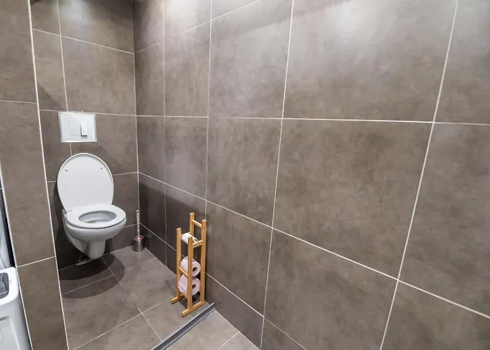 Apartmán Hollywood 9 People - Khbnb Center *