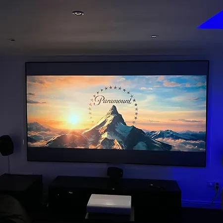 Apartament Hollywood 9 People - Khbnb Center *