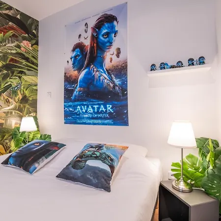 Hollywood 9 People - Khbnb Center Apartment Strasbourg